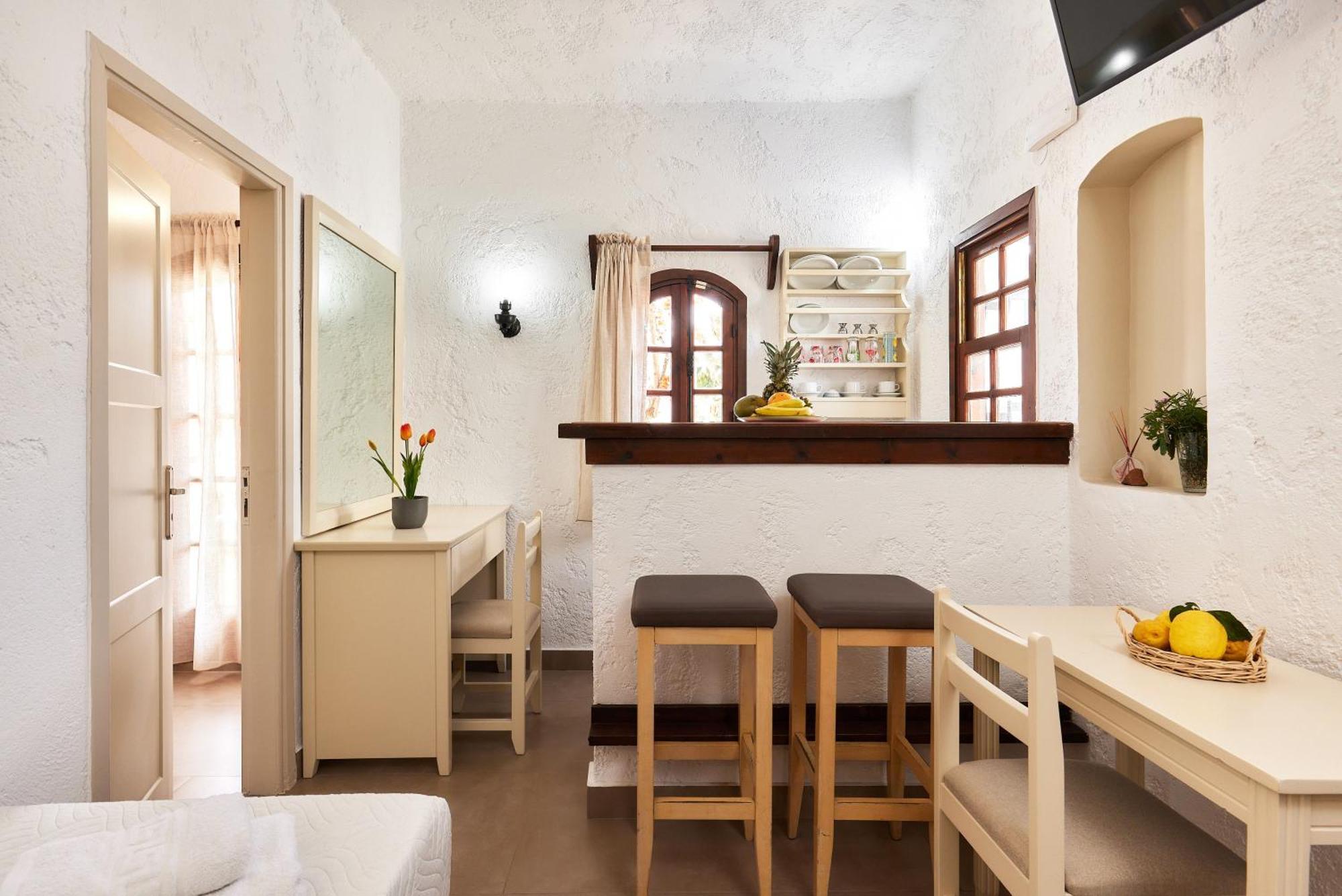 Malia Studios Hotel-Apts by Estia Exterior foto